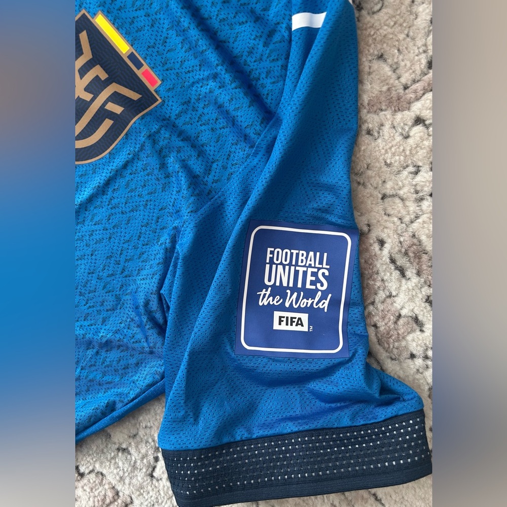 Marathon Authentic WC Qualifiers 2026 Ecuador Enner Valencia Jersey Men’s Sz: XL - Picture 5 of 8